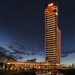 izmirde bronz kule ve azur ofis tanitildi 3c2b288014d2
