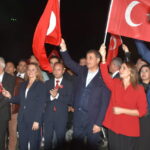 izmirde cumhuriyetin 102nci yil coskusu 3 fc64258ae11a