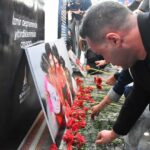 İzmir'de 30 Ekim Depremi'nde Hayatını Kaybedenler Unutulmadı 1 izmirde depremde hayatini kaybedenler anildi b3905e451673