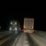 Ardahan'da Kar Yağışı ve Buzlanma Ulaşımı Olumsuz Etkiledi 2 kar ve buzlanma nedeniyle ilgar gecidinde tirlar mahsur kaldi e0e0603c45fc