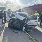 karsi seride gecen otomobil zincirleme kazaya yol acti 1 olu 4 yarali 27bde3886d9e