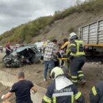 karsi seride gecen tirla carpisan otomobildeki cift oldu b5881f09efa8