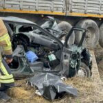 karsi seride gecen tirla carpisan otomobildeki cift oldu d6f8590b2787