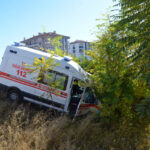 Aksaray'da Kaza: Ambulans İle Otomobil Çarpıştı, 7 Yaralı 1 kazada yaralanan anne ve oglunu tasiyan ambulans otomobille carpisti 773cb52014f7