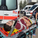 Aksaray'da Kaza: Ambulans İle Otomobil Çarpıştı, 7 Yaralı 7 kazada yaralanan anne ve oglunu tasiyan ambulans otomobille carpisti b18e13706dc8
