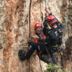 Antalya'da Falezlerde Mahsur Kalan Kadın, İtfaiye Ekipleri Tarafından Kurtarıldı 4 mahsur kaldigi falezlerden kurtarildi gazetecilere saldirdi c6f3d223a568