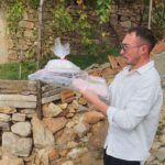 manisada dugune gec kalan oynamayan akrabalar su dolu yalaga atiliyor 0cb6e8a7894b