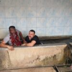 manisada dugune gec kalan oynamayan akrabalar su dolu yalaga atiliyor 91d23084cd9c