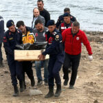 Meriç Nehri'nde erkek cesedi bulundu 5 meric nehrinde erkek cesedi bulundu cc6e9afa2525