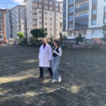 mezun oldugu okulda ilk ogretmeniyle meslektas oldu e5c0bc8d41ab