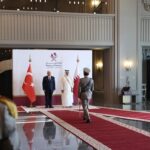 milli savunma bakani guler katar savunma bakani al sani ile bir araya geldi 6a0a8fe835e0