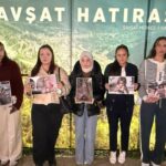 ogrencilerden dunya kiz cocuklari gununde gazze mesaji d0ec88647a21