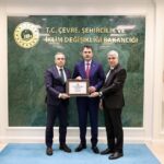 osmaniye belediye meclisinden bakan kuruma fahri hemsehrilik berati e5d925f8b6c9