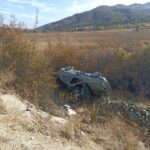 otomobil bariyere carpip devrildi 2 yarali 416e9f3d1876