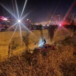 Kayseri'de Kanala Düşen Otomobilin Sürücüsü Yaralanmadı, Olay Yerine Ekipler Sevk Edildi! 1 otomobil kanala dustu surucu yara almadi fafa6ecec5da