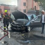 otomobili alev alan surucu yangin tibbi oksijen dolum yapildigi anda cevreye yayilan gaz nedeniyle cikti bcddc3edaa21