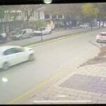 otomobilin carptigi kadin oldu 2 38f82839b772