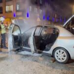 park halindeki otomobil yandi video eklendi f72a3ba560a8