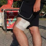 Adana'da Bıçaklı Saldırıya Uğrayan B.K., Saldırganları Tanımadığını Açıkladı 1 parkta tartistiklari 3 lise ogrencisini dovup bicakladilar olay kamerada 2 599f0ec72d12