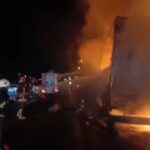 sanliurfada elektronik esya yuklu tir dorsesinin yanmasi kamerada b5ce1dbed530