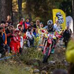 sea to sky enduro motosiklet yarisinin orman etabinda lider manuel lettenbichler af5275c461f2