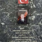sehit adina yaptirilan cesmedeki turk bayragi ve sehidin fotografi tahrip edildi 7d988383d8b5