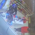 Adana'da Akaryakıt İstasyonu Soygunu: Kasiyere Silahlı Tehdit! 4 silahli supheliler akaryakit istasyonunun marketini soydu 31cc9026d2e7