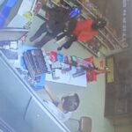 Adana'da Akaryakıt İstasyonu Soygunu: Kasiyere Silahlı Tehdit! 3 silahli supheliler akaryakit istasyonunun marketini soydu 6da6929200ce