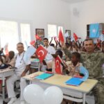 Somali'deki Şehit Çocuklarına Eğitim Desteği: Türk Görev Kuvveti Komutanlığı'ndan Ziyaret 1 somali turk gorev kuvveti komutanligindan sehit cocuklarina ziyaret 369a4ac2fea5