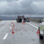 su birikintisine giren otomobil takla atti kaza ani kamerada da008008e495