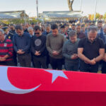 Tuğgeneral Selami Akşit, Kalp Krizi Sonucu Hayatını Kaybettiği Ereğli’de Defnedildi 1 tuggeneral selami aksit son yolculuguna ugurlandi 28fc53c216a6