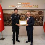 valiyi arayacagim diyen alkollu surucuye islem yapan polislere aksaray valisinden basari belgesi 409d167fbf68