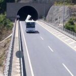 viyadukte geri manevra yapan otobus nedeniyle kaza yaptigini iddia edip sikayetci oldu be1ae272e325