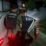 yatak odasina kurdugu serada kenevir yetistiren supheli evi tanimadigim biri kullaniyor 79ee81f205fd