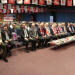 yrpli kilic 200 tllik banknotun altinda devleti zarara ugratmaktan tutuklanan bir adamin imzasi bulunuyor 85fd1300646a