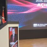 Zonguldak Bülent Ecevit Üniversitesi'nde Akademik Yıl Açılış Töreni Gerçekleşti 3 zonguldak eski meclis baskani sentop beunda akademik yili acilis torenine katildi video eklendi 988ee55dbb63