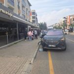 15 yasindaki surucu otomobille restorana daldi o anlar kamerada f2919f00d2a9