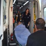 Aksaray’da Yürürken Tartıştığı Kişi Tarafından Bıçaklanan Genç Hastaneye Kaldırıldı 1 17 yasindaki cocuk neden yan baktin kavgasinda bicaklandi f1009eaf2236