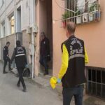 2 cocuk annesi arzuyu 75 bicak darbesiyle olduren supheli tutuklandi 3b8442dd37a1