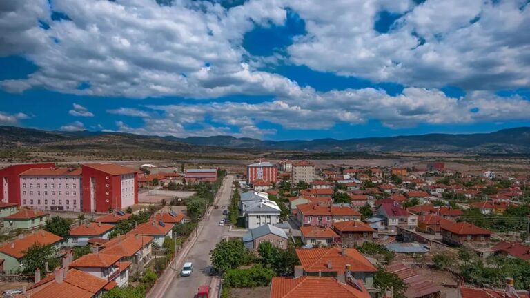 Kıbrıscık Nerede, Neden Gündemde? 67 Yıllık İlçenin Köy Olma Riski
