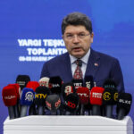 adalet bakani tunc kocaelideki yanginla ilgili 3 savci gorevlendirildi 0295edf7c141