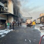 Yangın, Adana'da 4 saatte kontrol altına alındı; inceleme başlatıldı. 2 adanada 3 katli hirdavat dukkaninda yangin 2 4405f1739f55