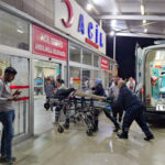 adanada iki otomobil kafa kafaya carpisti 7 yarali e18d04e42d9f