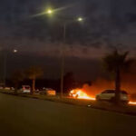 adanada seyir halindeki otomobil alev alev yandi o anlar kamerada 20b901477438