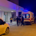 Besni'de öğrenci yurtlarında akşam yemeğinden sonra gıda zehirlenmesi şüphesiyle 70 öğrenci hastaneye kaldırıldı 2 adiyamanda 70 universite ogrencisi gida zehirlenmesi suphesiyle hastaneye kaldirildi e896606059ed