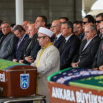 ankara ozgur ozel cenazeye katildi video eklendi fe72e862c672