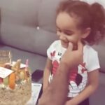 Kızıltepe'de Ailesiyle Birlikte Hayatını Kaybeden 5 Yaşındaki Samyeli Kaya'nın Doğum Günü Kutlama Görüntüleri Ortaya Çıktı 3 anne ve babasiyla birlikte olu bulunan samyelinin dogum gunu goruntuleri ortaya cikti 43f3291bc5ac