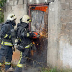 antalyada ahsap presleme ve uretme atolyesinde yangin 74071a1e91e3