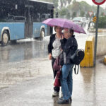 Antalya'da şiddetli yağış, dolu ve fırtına hayatı olumsuz etkiledi 8 antalyada saganak yerini firtina ve doluya birakti 5a06038f0a6f