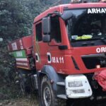 Hopa'da bahçeden ormana sıçrayan yangın kontrol altına alınmaya çalışılıyor 3 artvinde ortu yangini ormana yayildi c3c3fdbfab0d